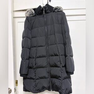 Black Puffer Coat with Fur Trim